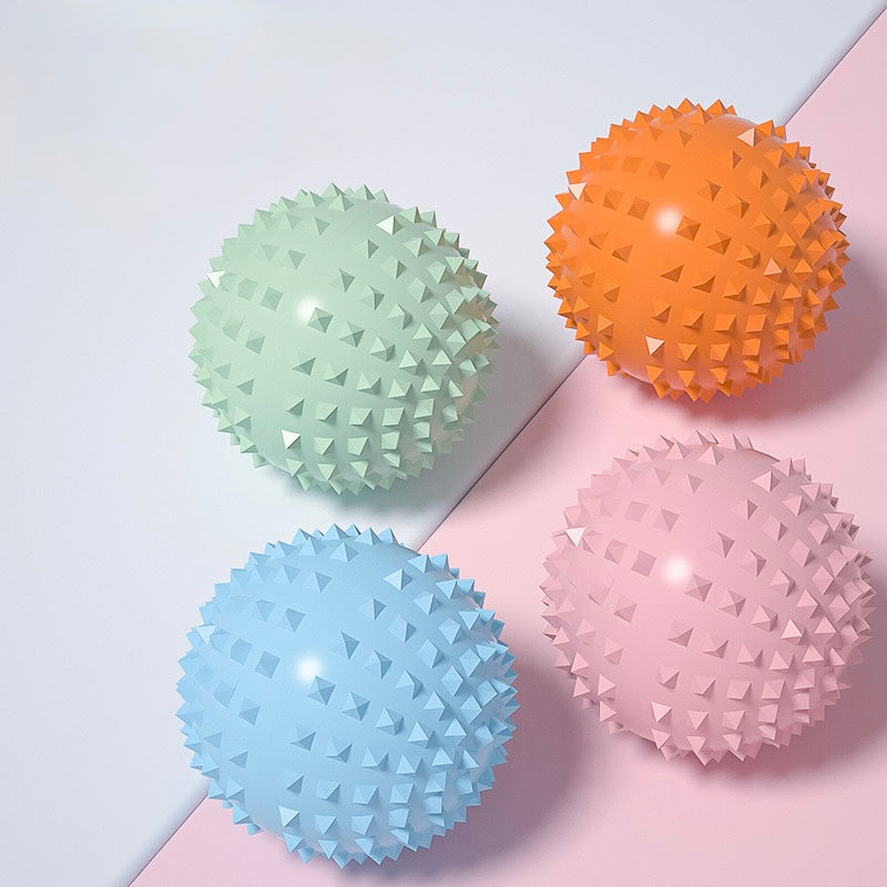 ๐พ TPR Squeaky Dog Ball Toy ๐พ | Soft, Spiky & Chew-Safe Fun! - DD PET