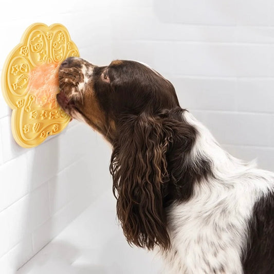 Silicone Dog Lick Mat – Suction Cup Feeding Plate for Anxiety Relief & Enrichment