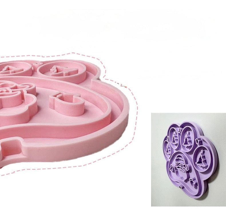 Silicone Dog Lick Mat – Suction Cup Feeding Plate for Anxiety Relief & Enrichment