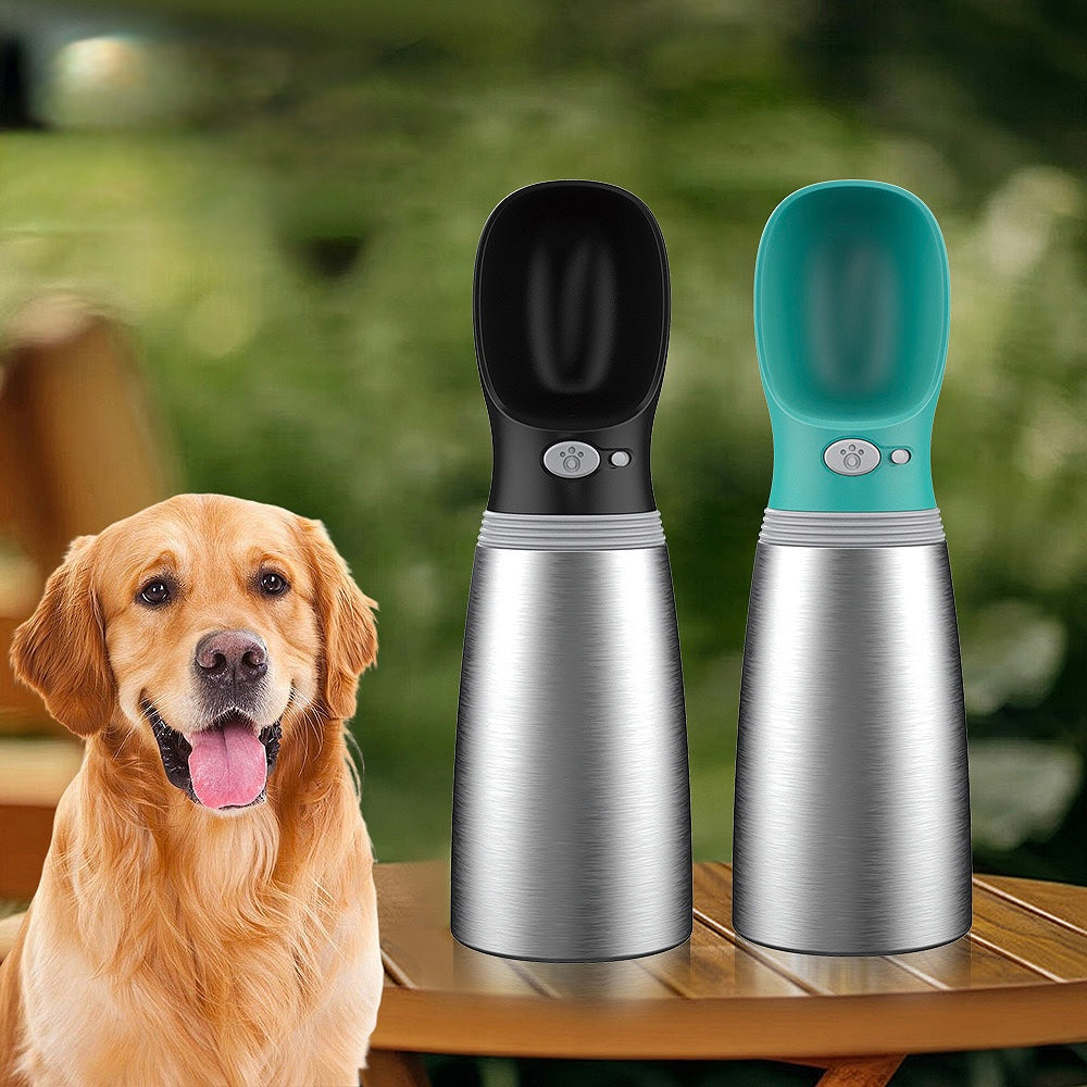 Portable Dog Water Bottle – 700ml Stainless Steel Pet Travel Flask with One-Key Dispense & Lock | Keeps Water Cold for 24H
