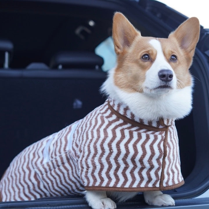 Wearable Dog Bath Towel Robe – Super Absorbent & Quick-Dry for After Bath & Beach