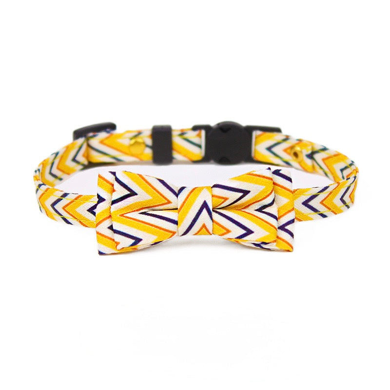 Adjustable Cat Bow Tie Collar – Geometric Print | Stylish & Safe Breakaway Design