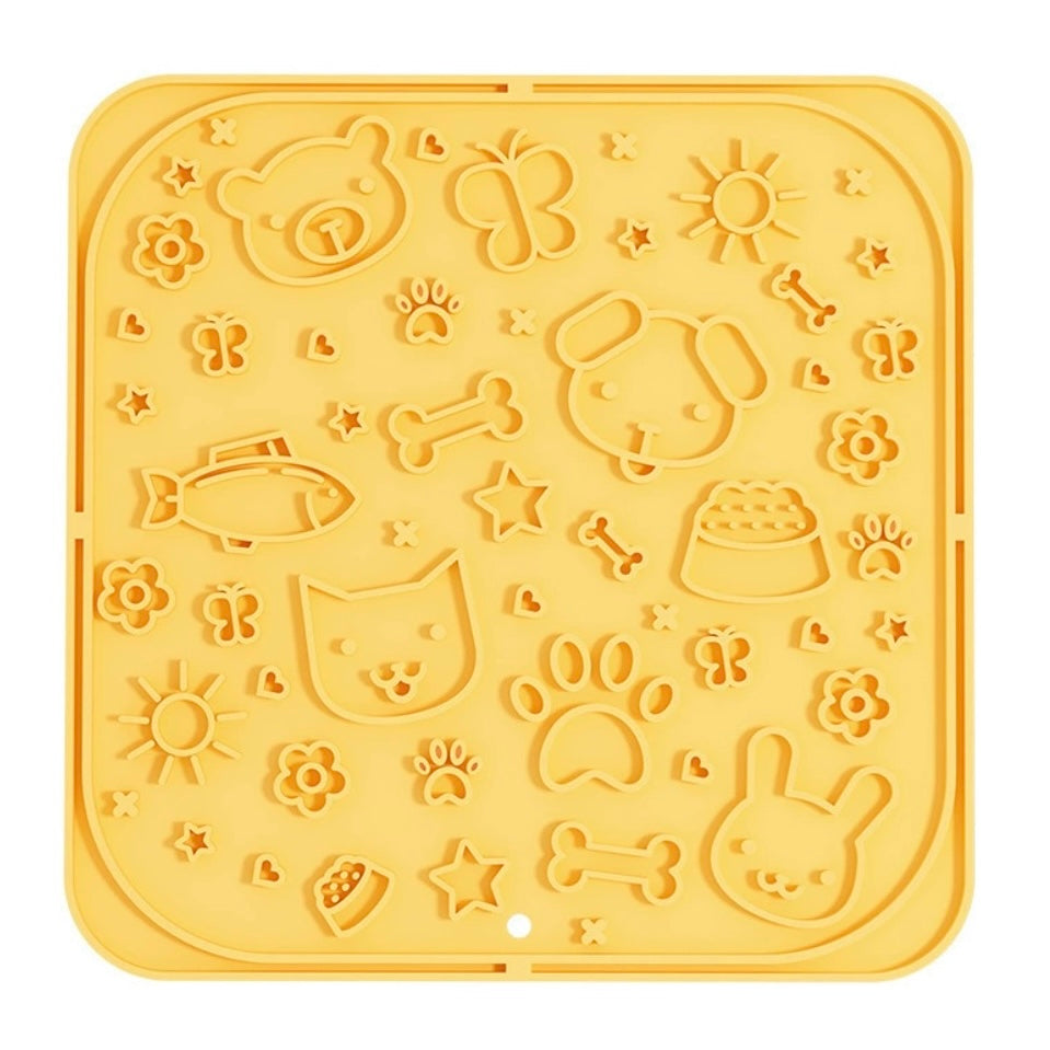 Silicone Dog Lick Mat – Suction Cup Feeding Plate for Anxiety Relief & Enrichment