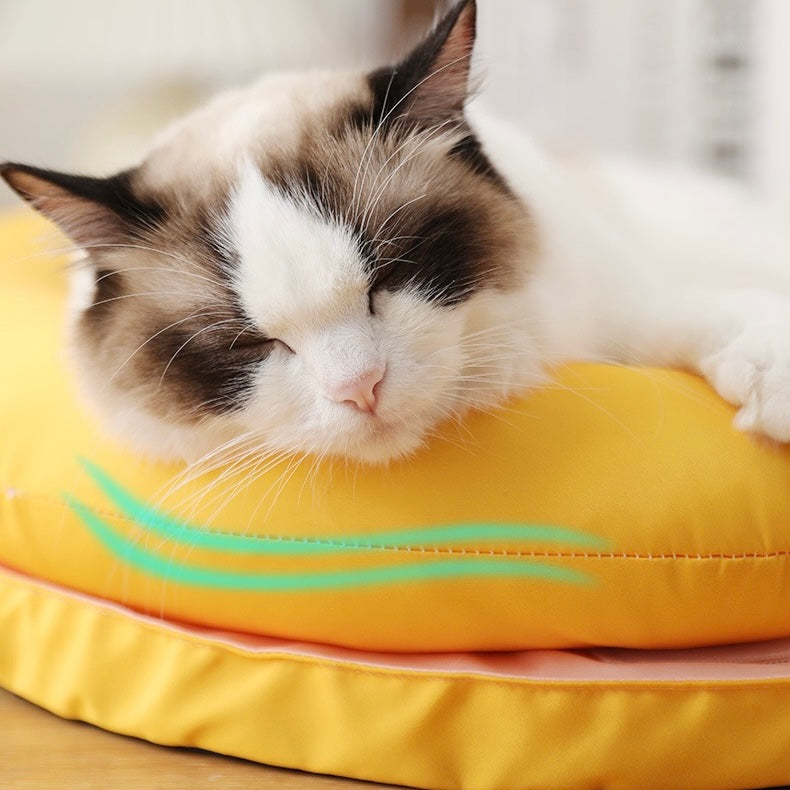 Cooling Ice Cream Shaped Pet Bed – Summer Bed with Detachable Headrest for Dogs & Cats