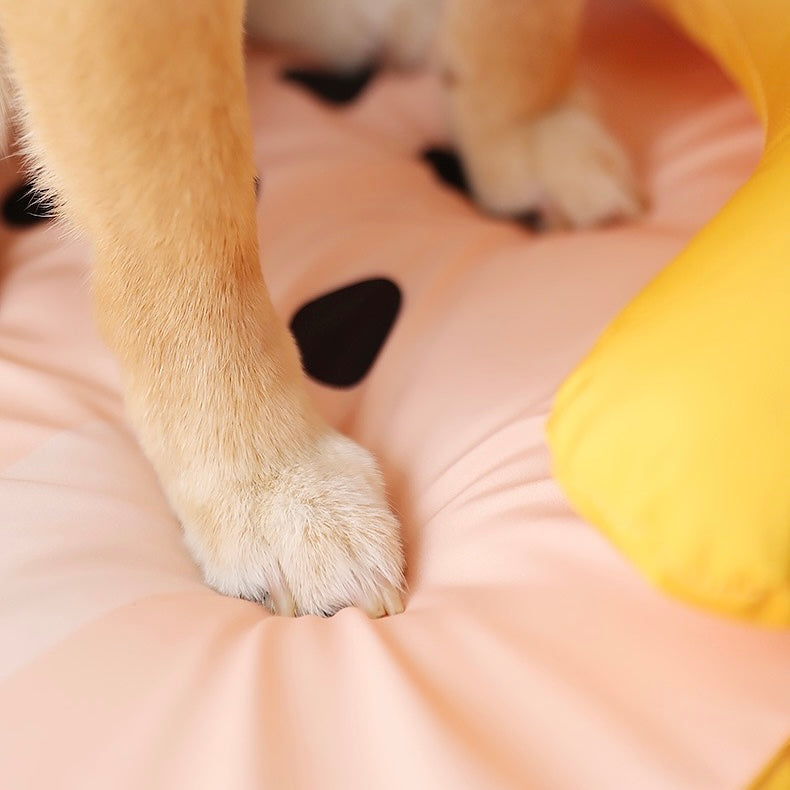 Cooling Ice Cream Shaped Pet Bed – Summer Bed with Detachable Headrest for Dogs & Cats